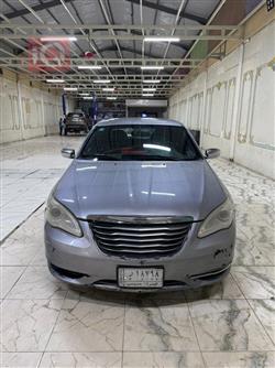 كرايسلر 200